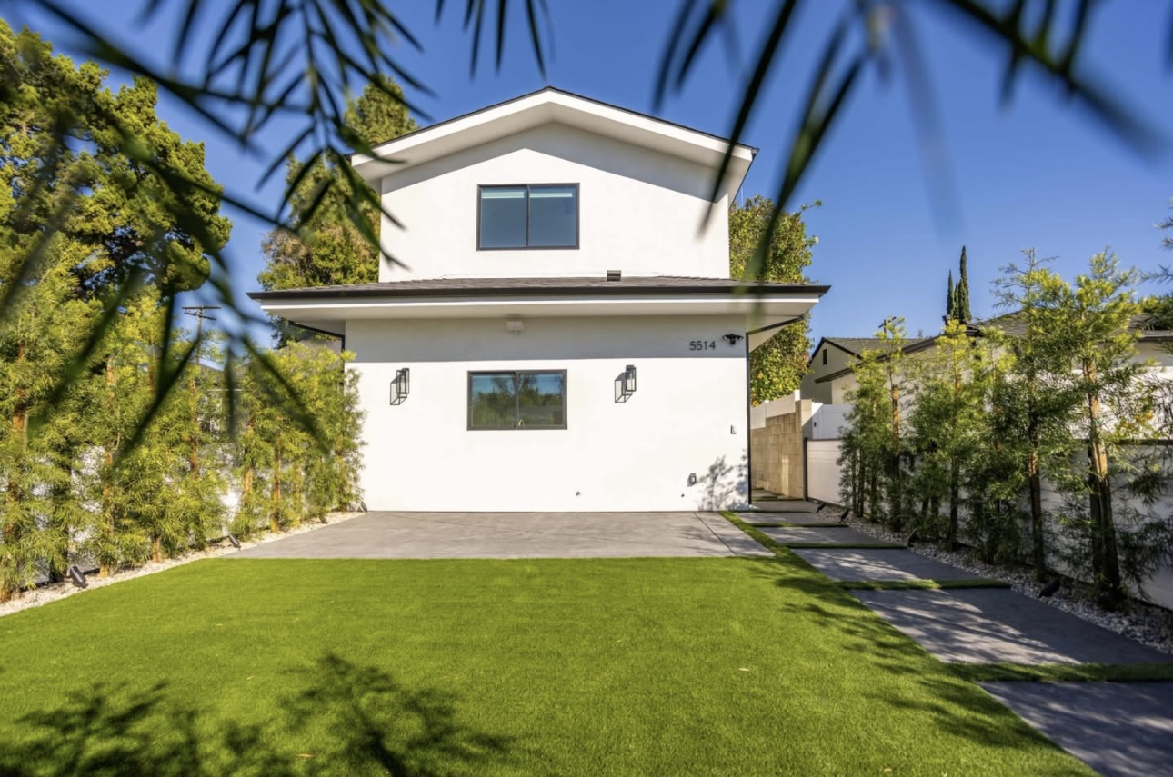 800 sq ft Two-Story ADU